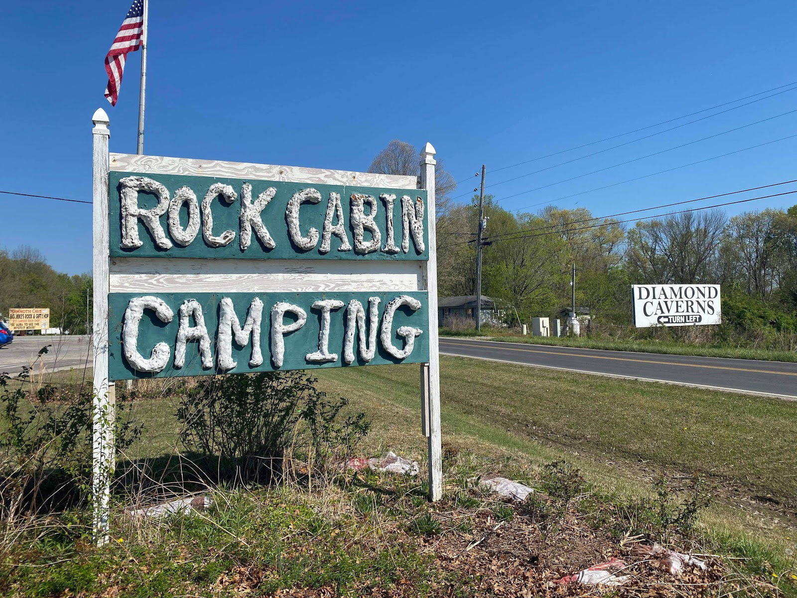 Oake's Cabins & Campgrounds