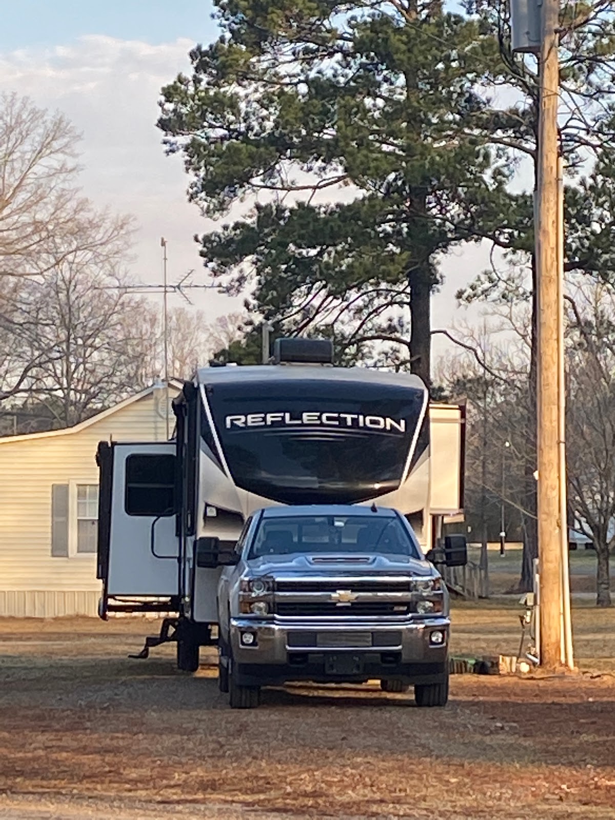 Farmers Branch Mobile Home and RV Park