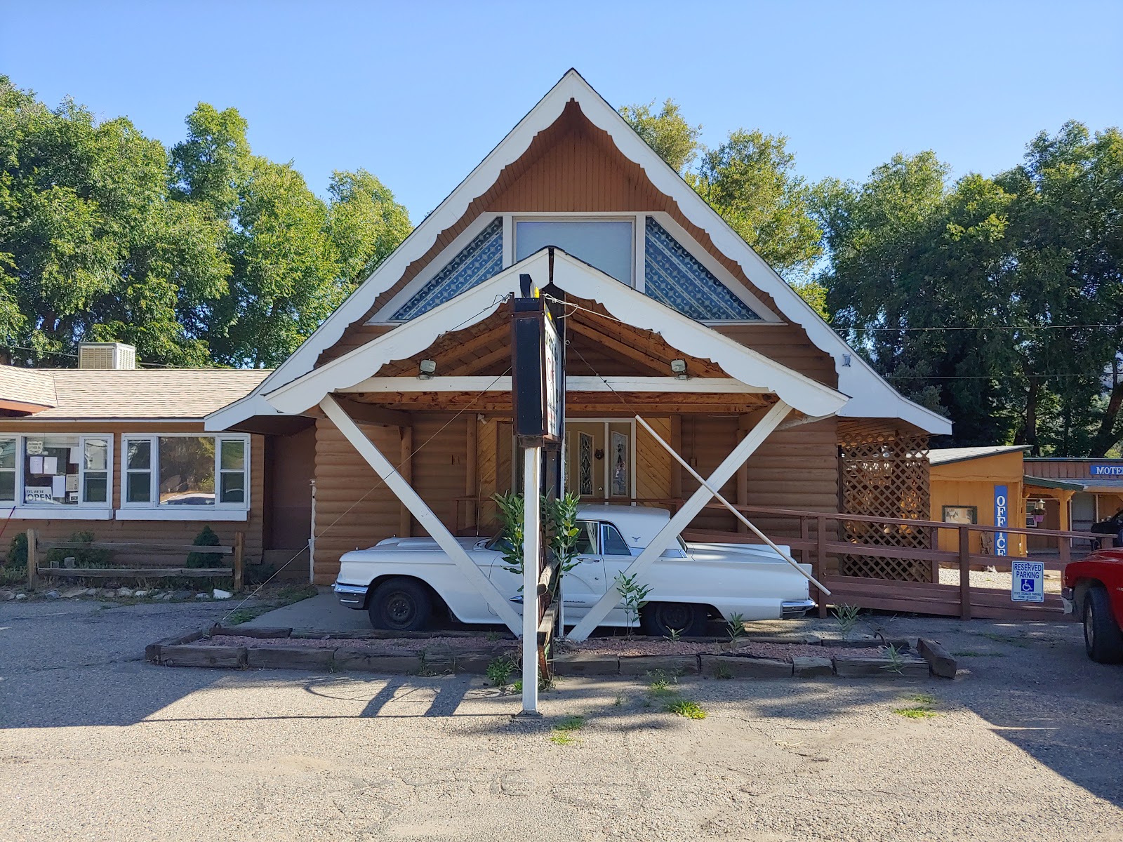 Bandera’s Bunkhouse