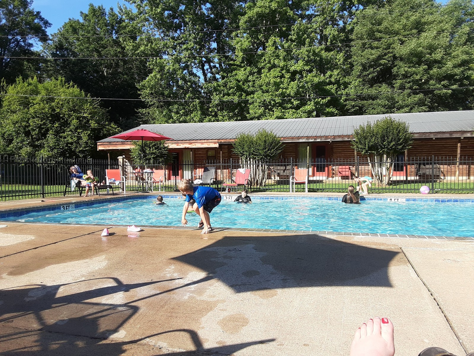 Lindseys Rainbow Resort