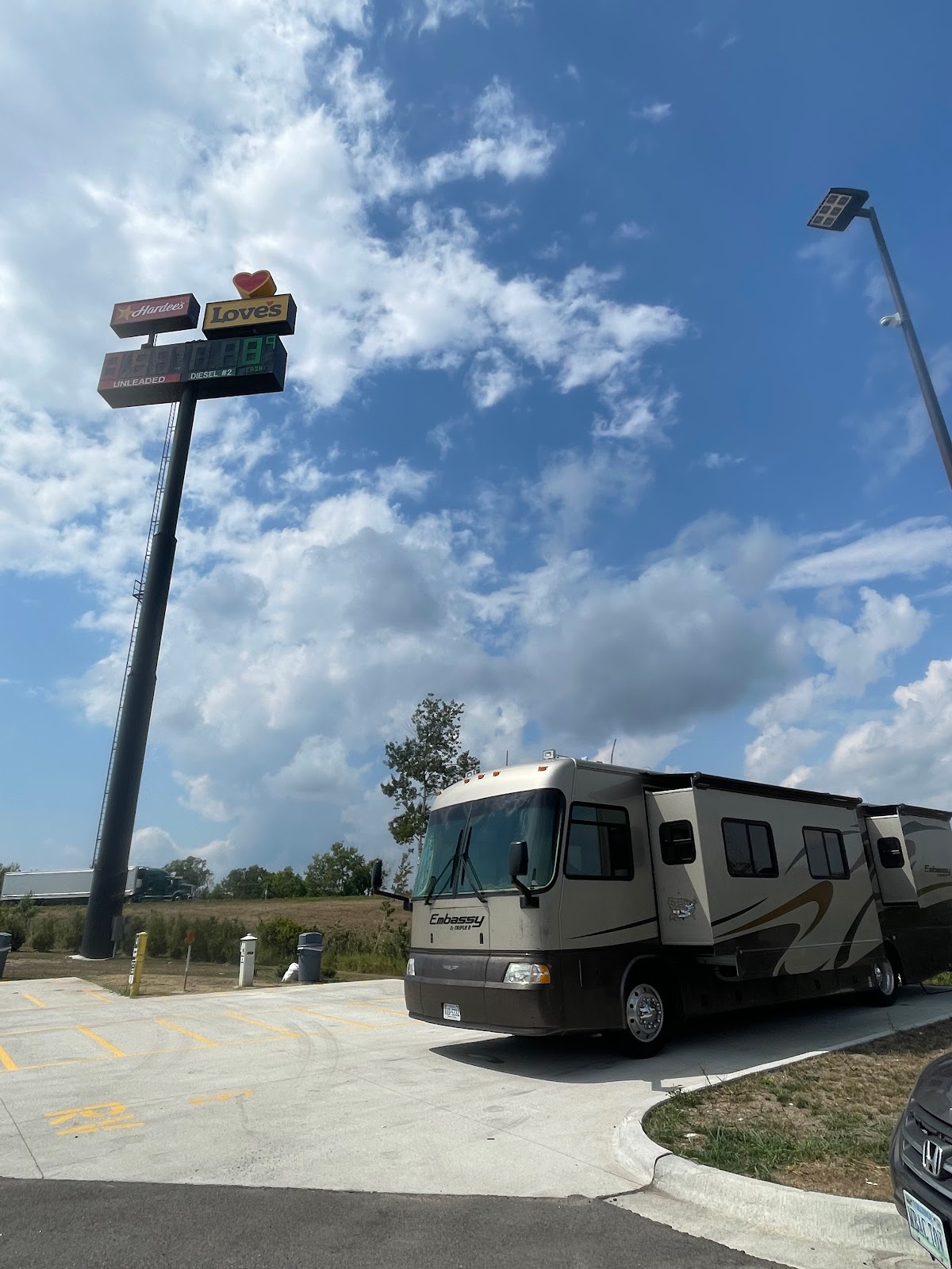Love’s RV Hookup – Rockville