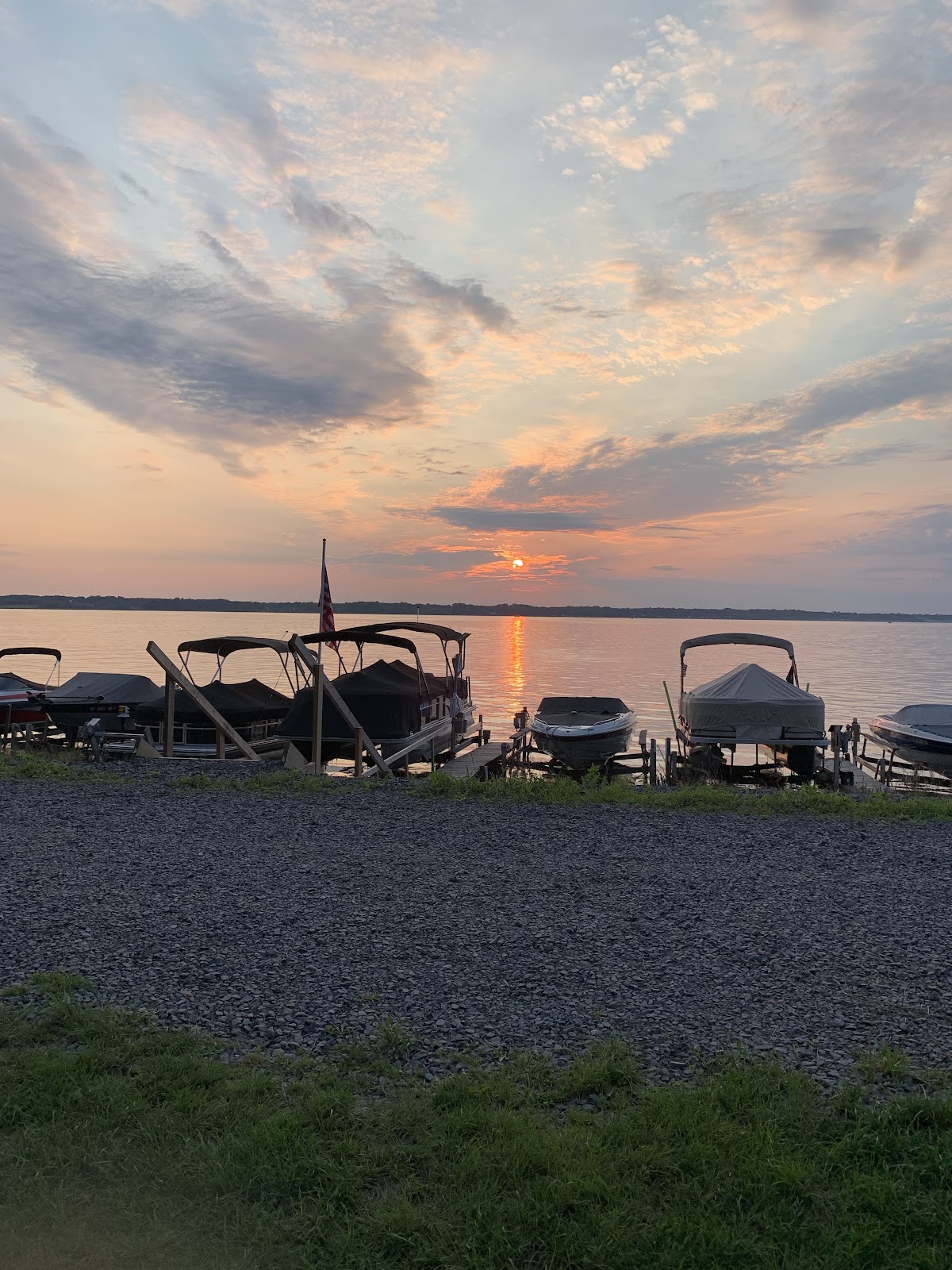 Twin Oaks Campgrounds