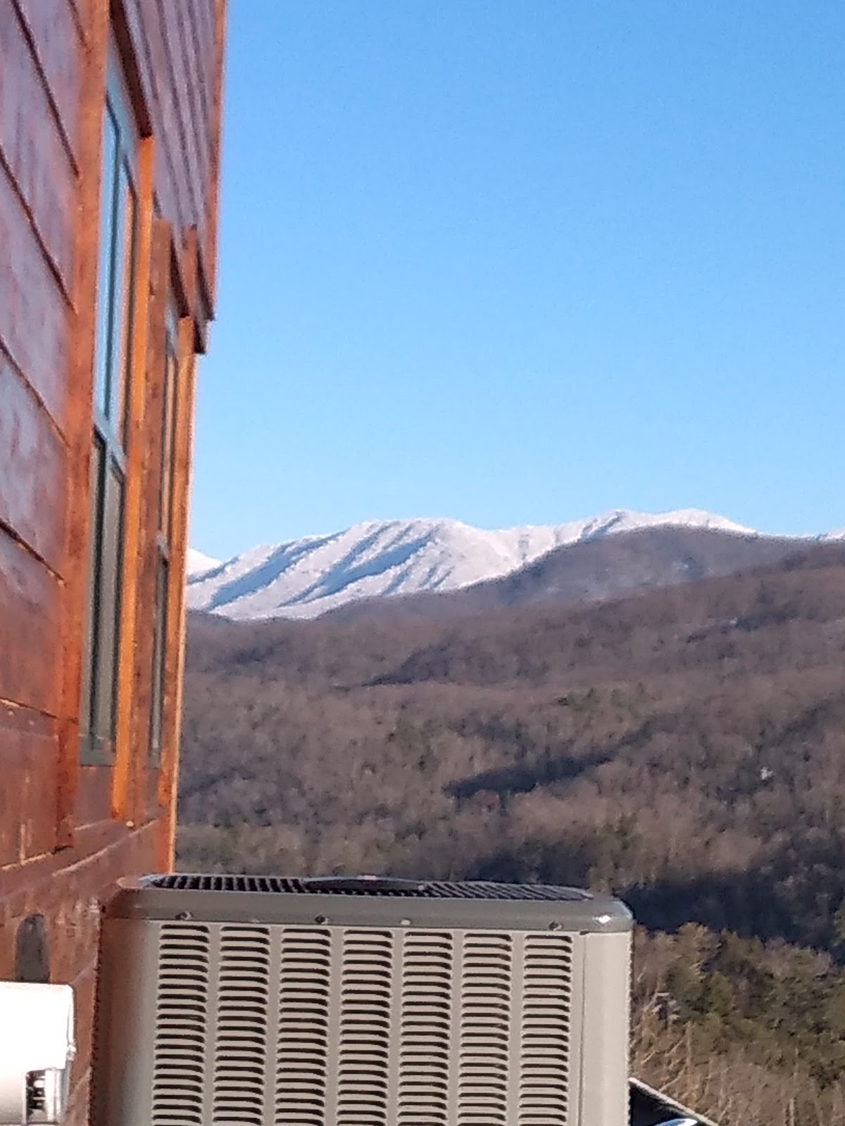 Tremont Hills Campground and Log Cabins