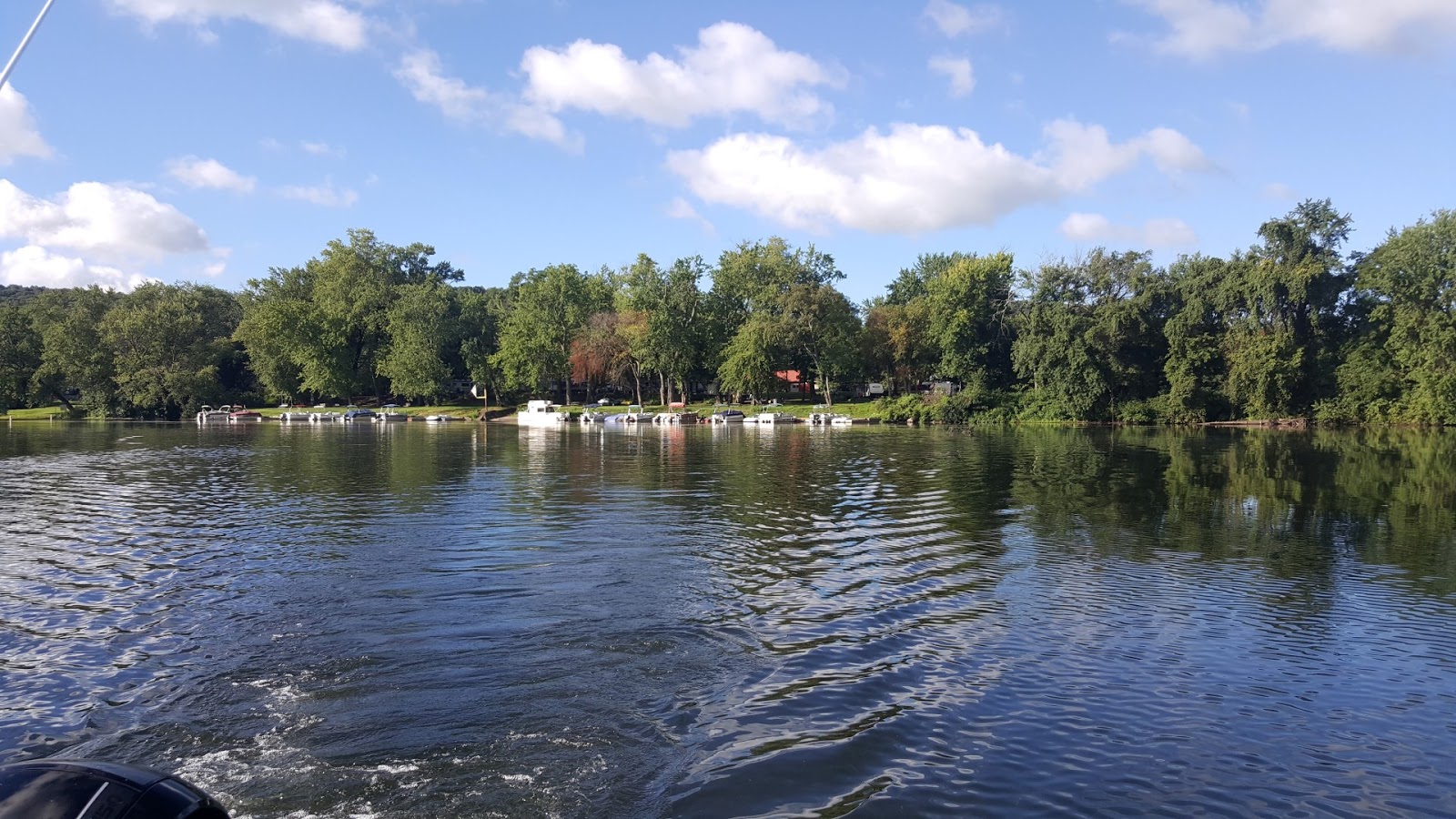 River Edge RV Camp and Marina