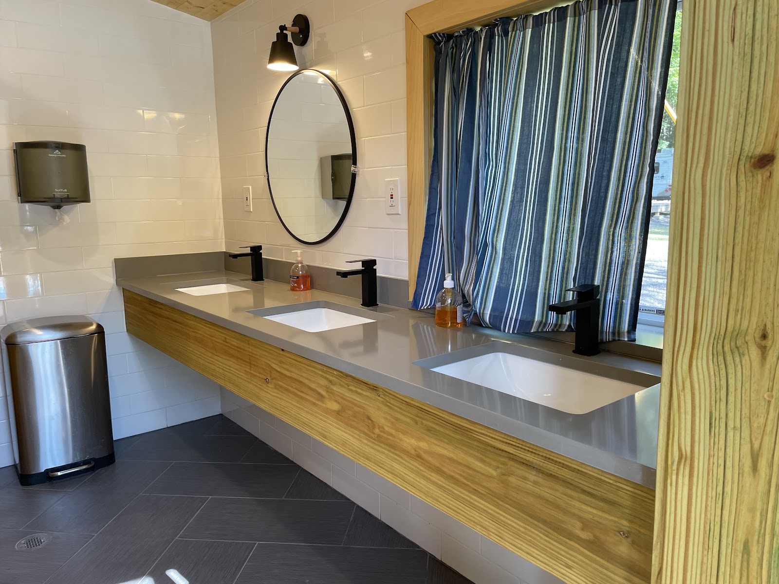 Indian Ridge Campsites