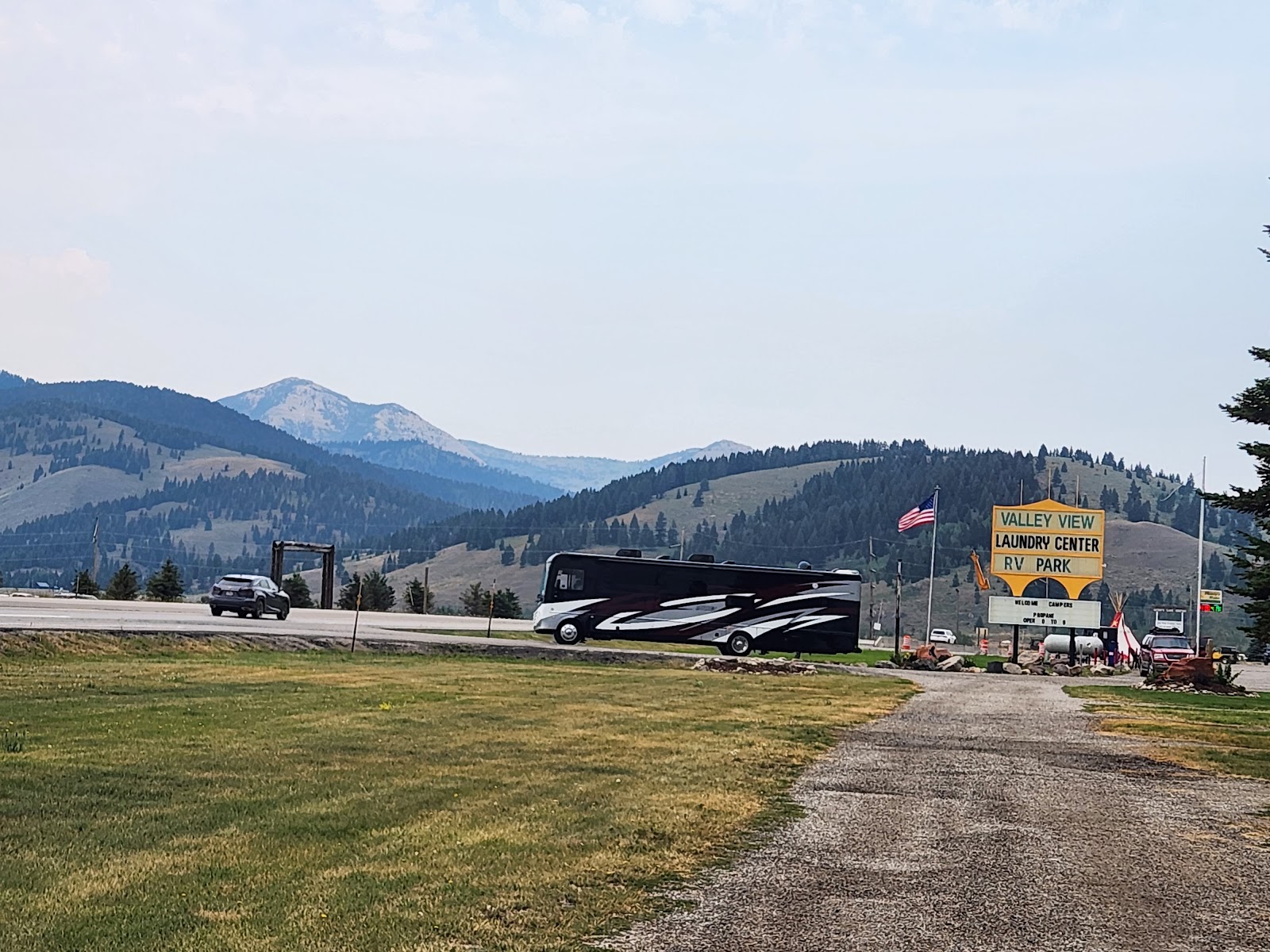 Valley View Grocery and RV Park