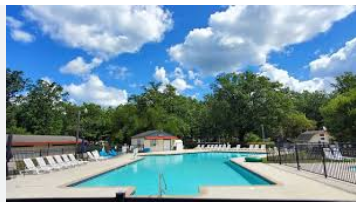 Spacious Skies Country Oaks