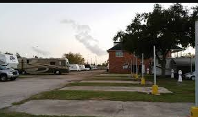 R & S Mobile Home & RV Park