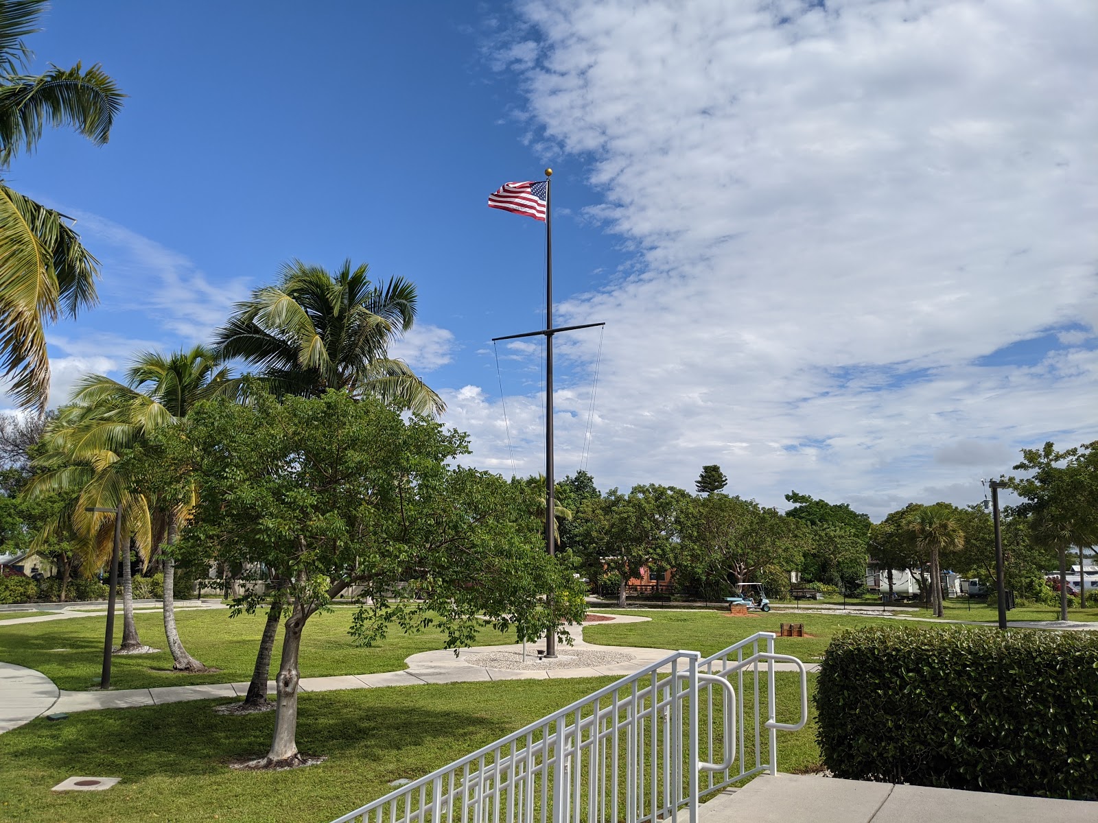 Mar-Good RV Park / Cottages Marina