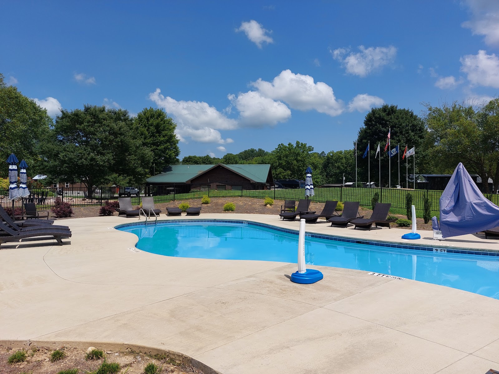 Crossing Creeks RV Resort & Spa