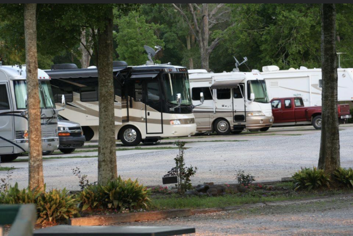 Poche Plantation RV Resort Cottage