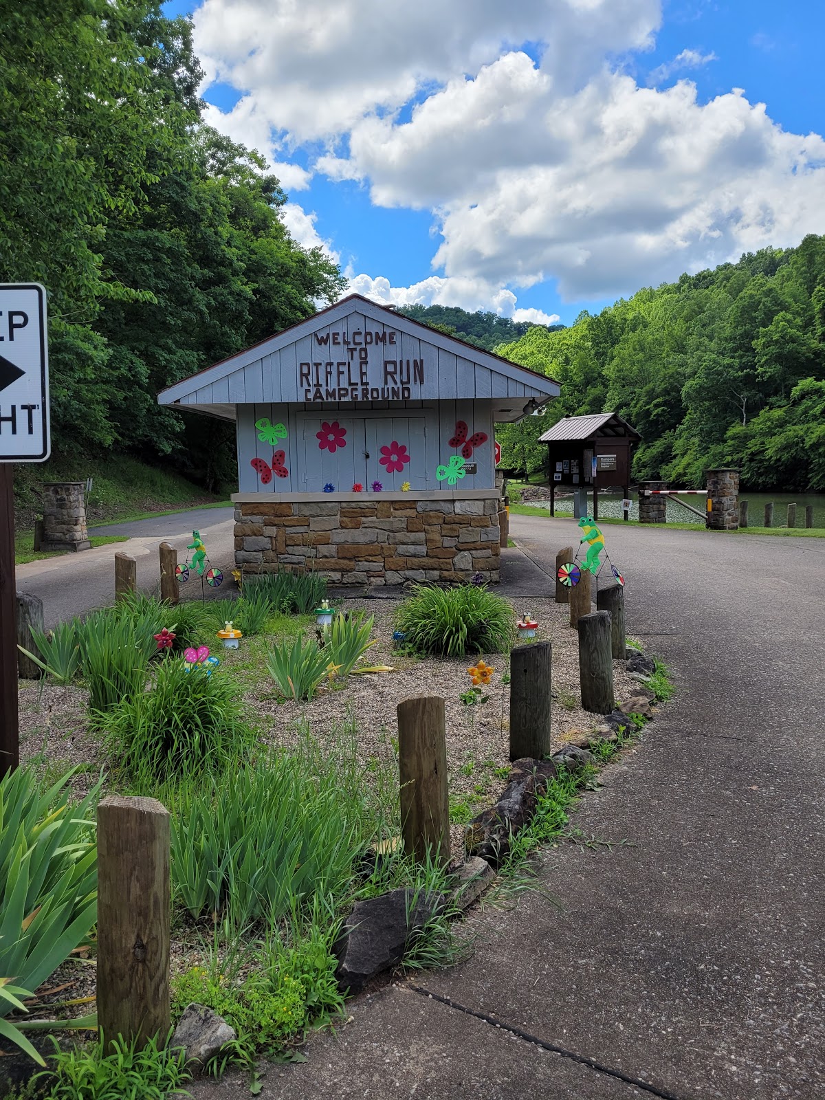 Burnsville Lake/Riffle Run Campground