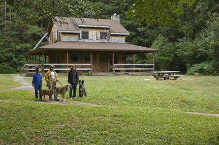 Ludlum House Camping