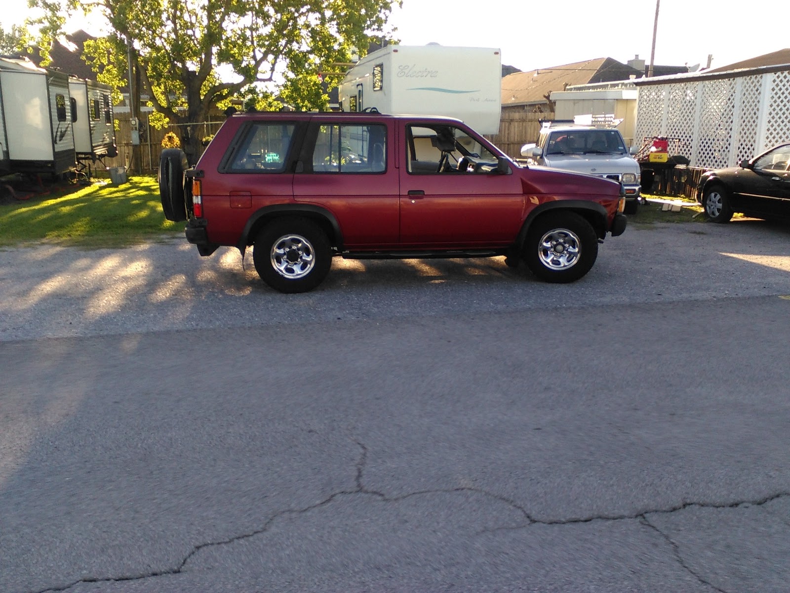 Lloyds Trailer Sales RV Park