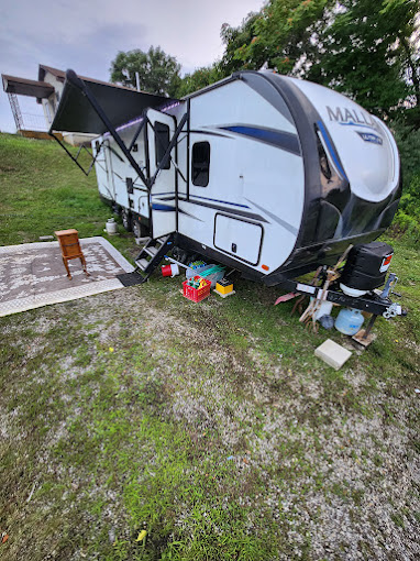 Interstate Overnight Park