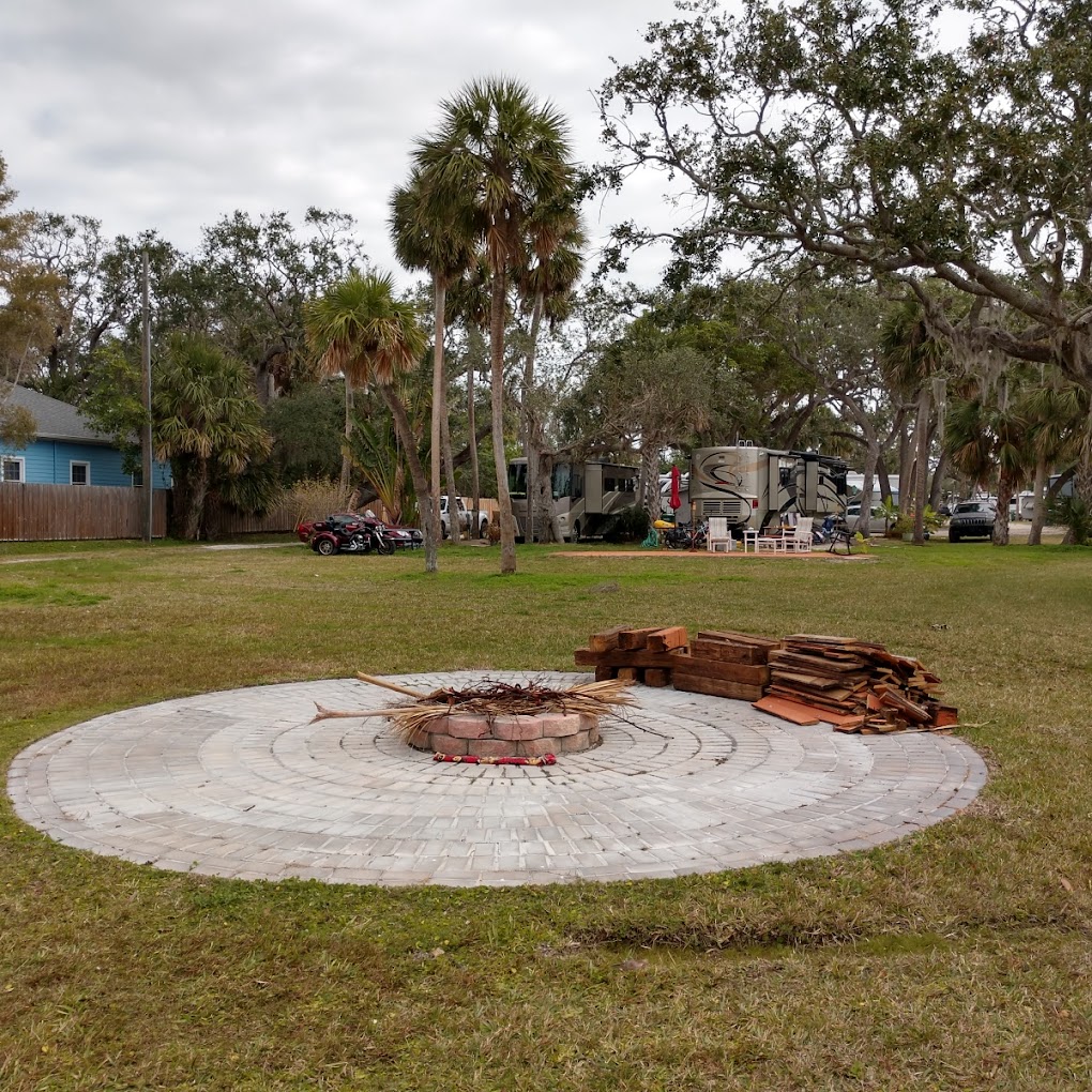 Carvers Cove RV Park