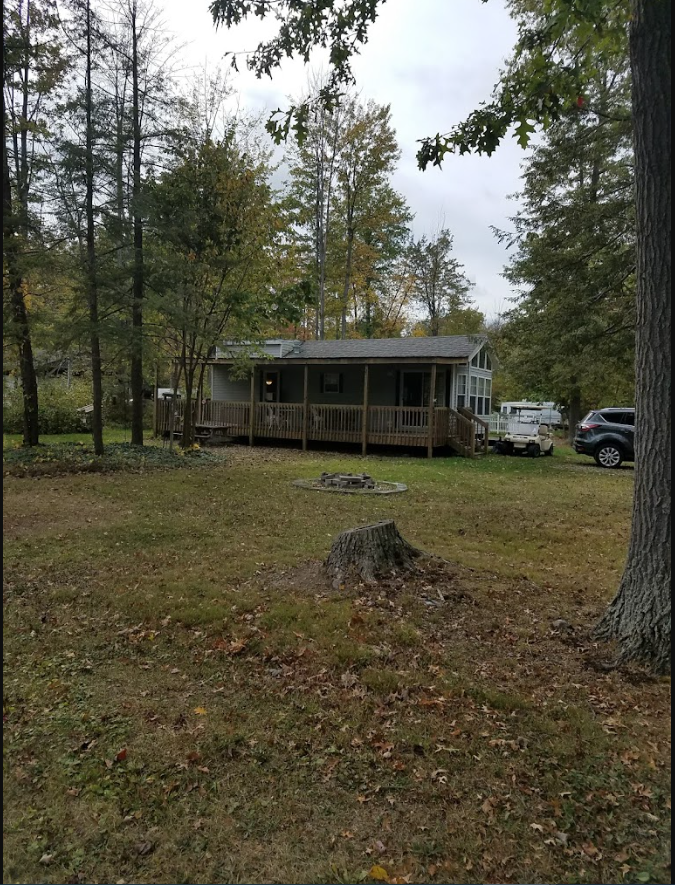 PINE LAKES CAMPGROUND