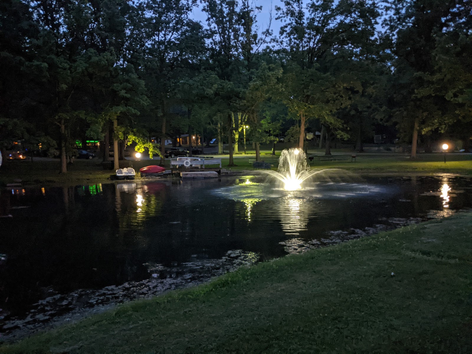 Whispering Oaks Resort