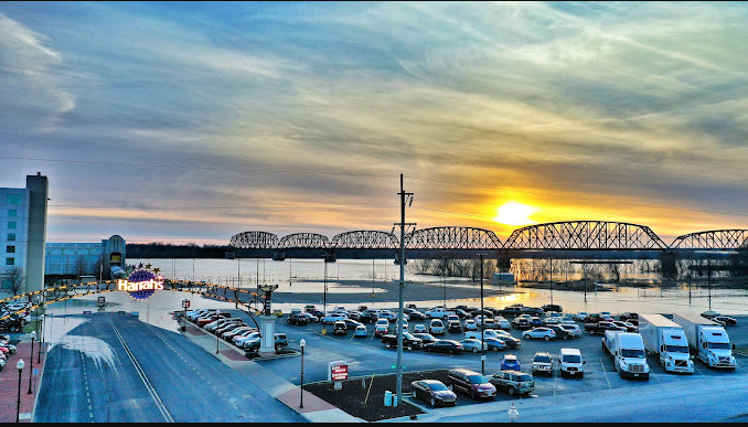 Harrah’s Metropolis