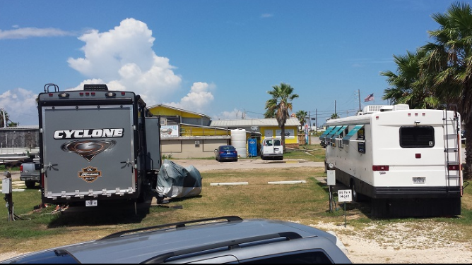 Travelers Paradise RV Park