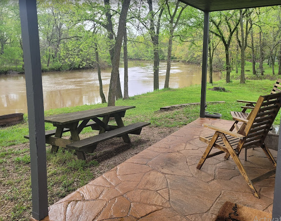 Caplinger Mills River Front Resort