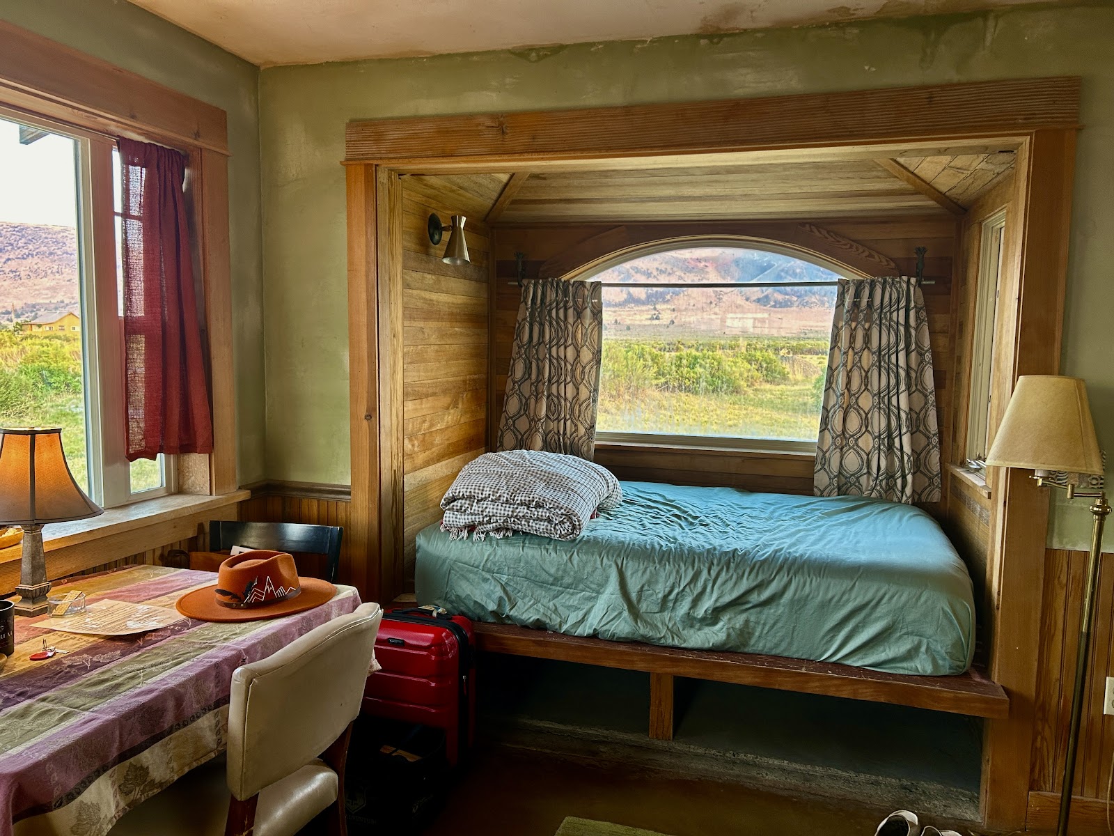 Summer Lake Hot Springs