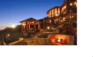 Spyglass Ground House