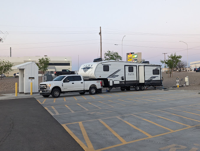 Love’s RV Hookup – Santa Teresa