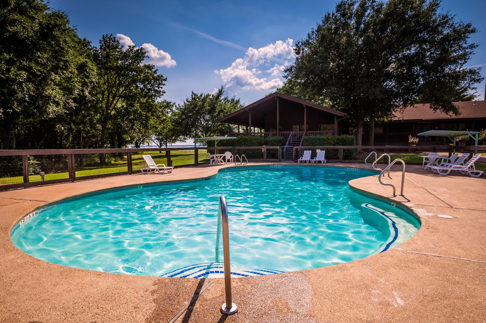 Lake Tawakoni / Thousand Trails