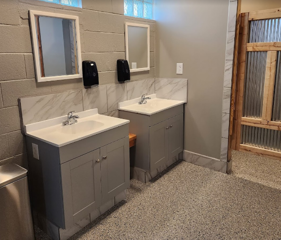 Parkers Crossroads RV Park and Campground