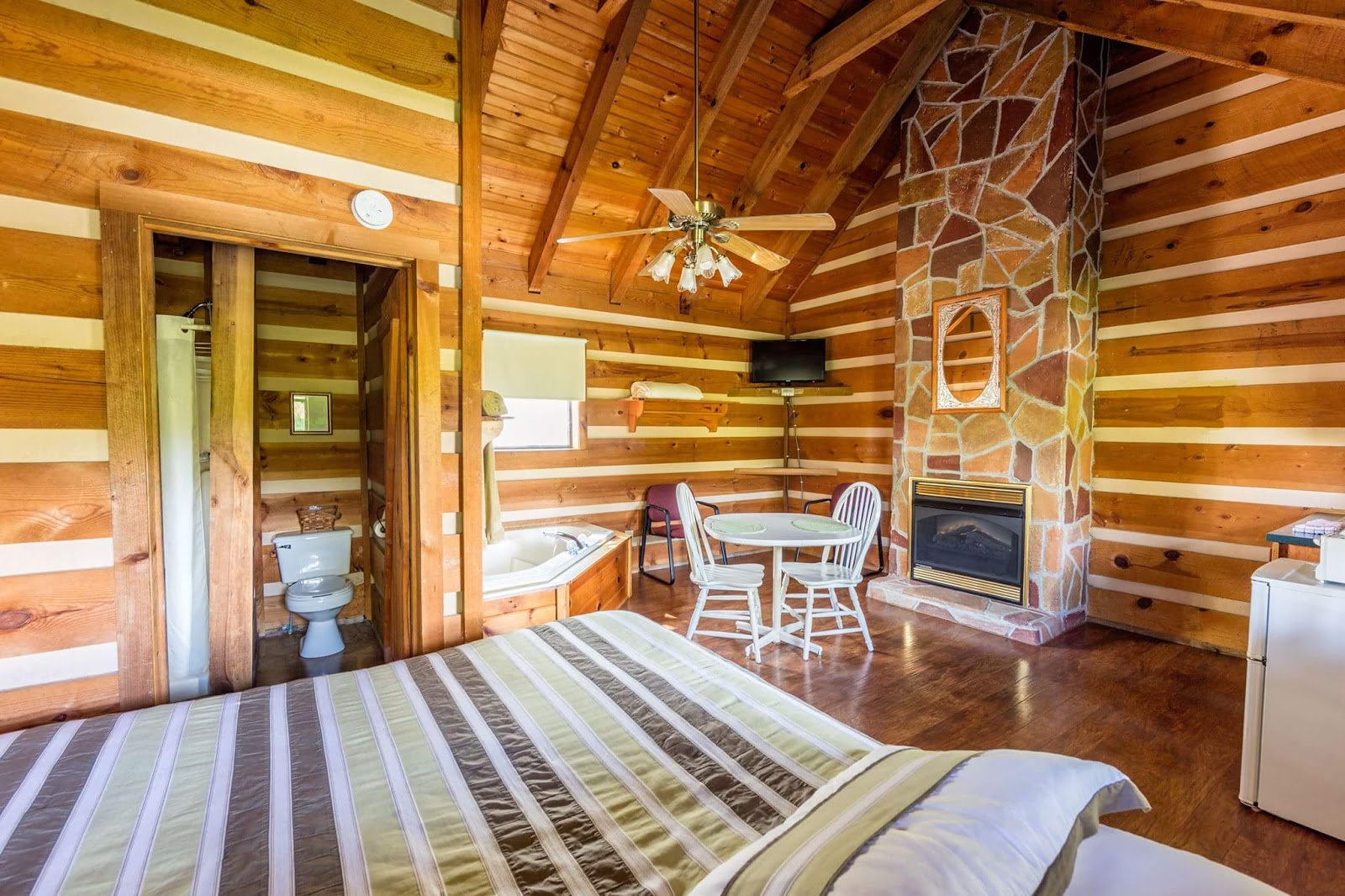 Riverside Campground & Resort