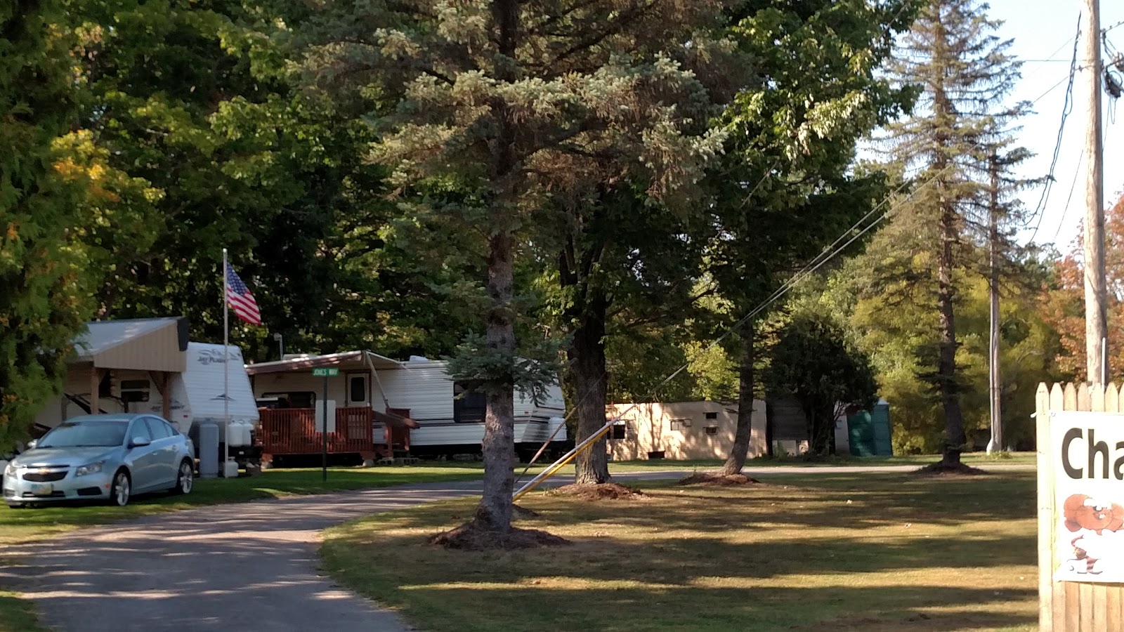 Shangri-La by the Lake