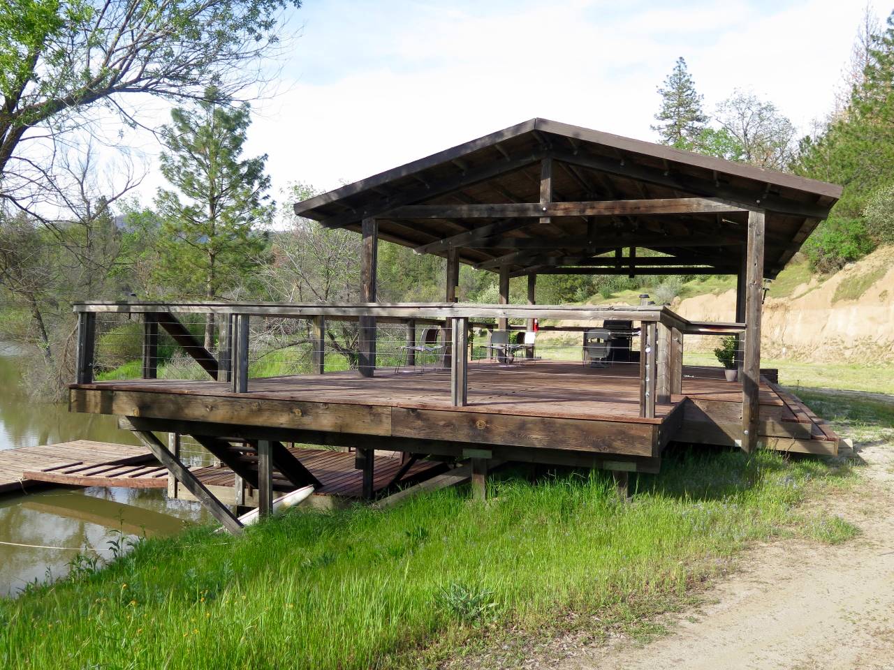 Sequoia Resort & RV Park