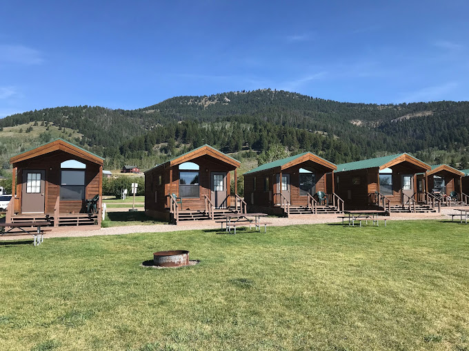 Yellowstone Holiday RV Campground