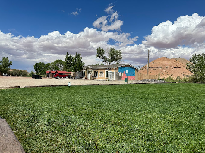 Dukes Slickrock Grill, Campground and RV Park