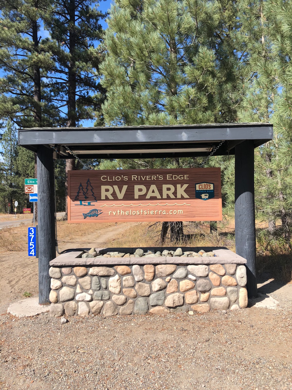 Clios Rivers Edge RV Park
