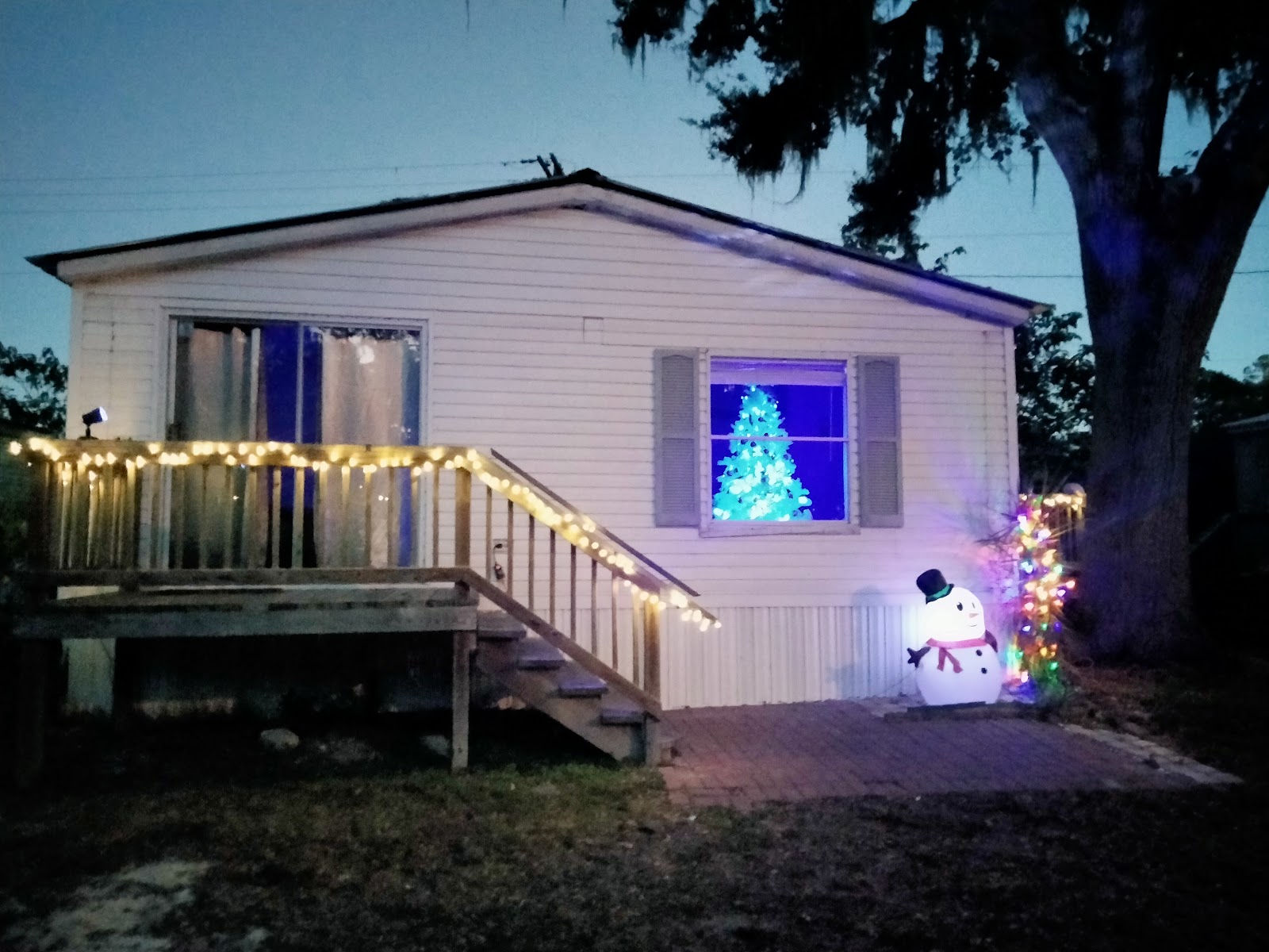 Suburban Mobile Home & RV Park