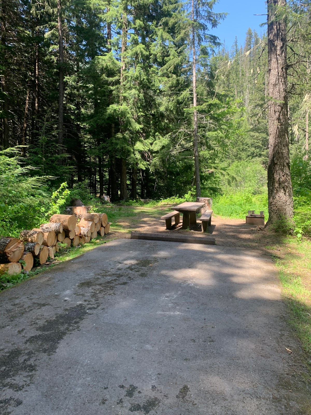 Honeysuckle Campground
