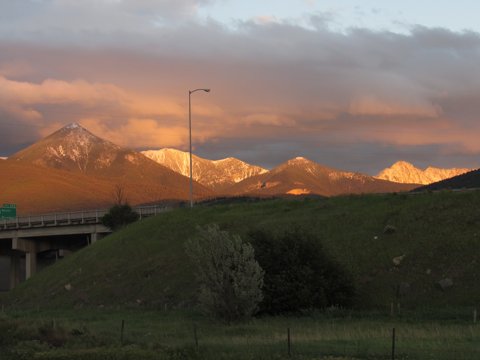 Livingston Inn Motel & Campground