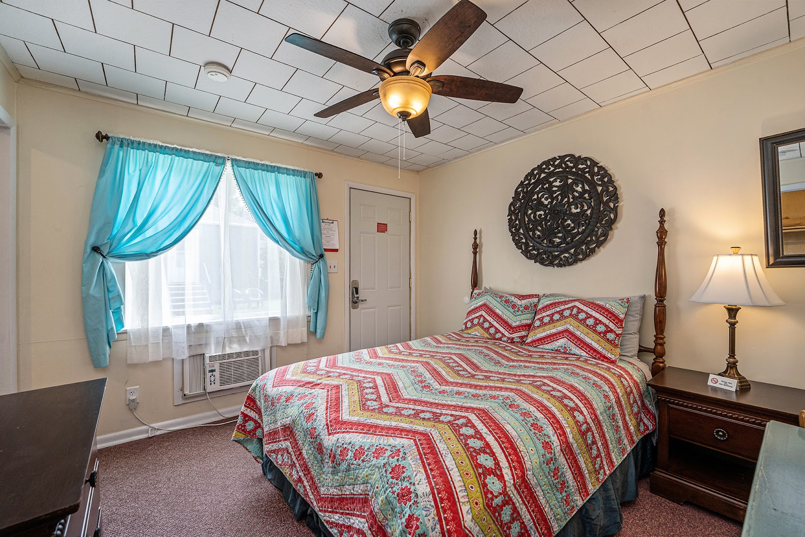 Jensen's RV Park & Motel