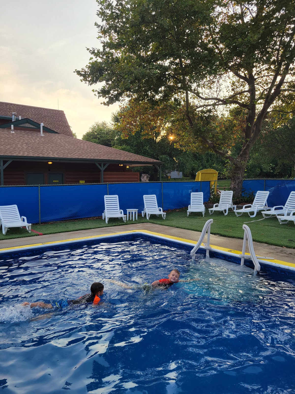 Kansas City East/Oak Grove KOA