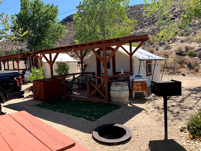 Keoughs Hot Springs and Campground