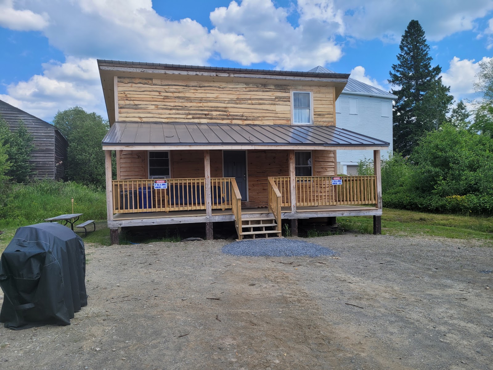 The Last Resort Campground & Cabins