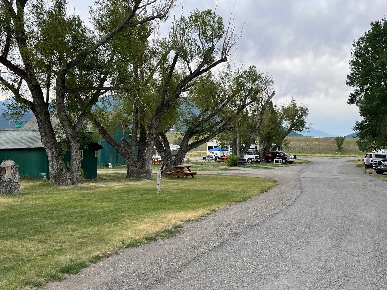 Livingston Inn Motel & Campground