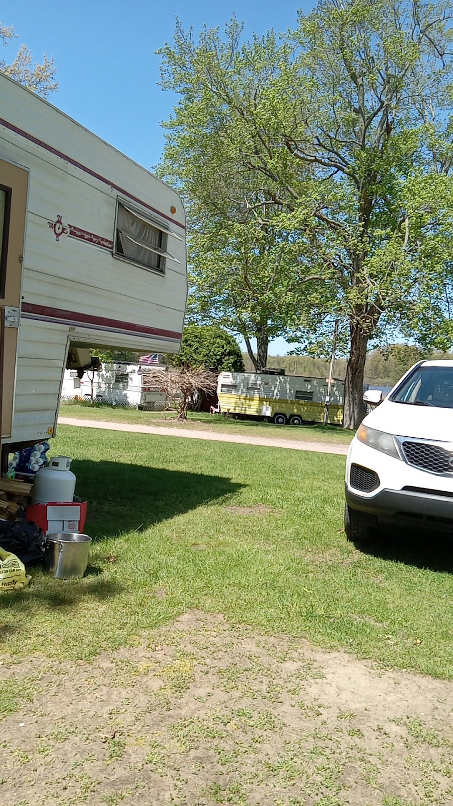 Pitcher Lake Campground