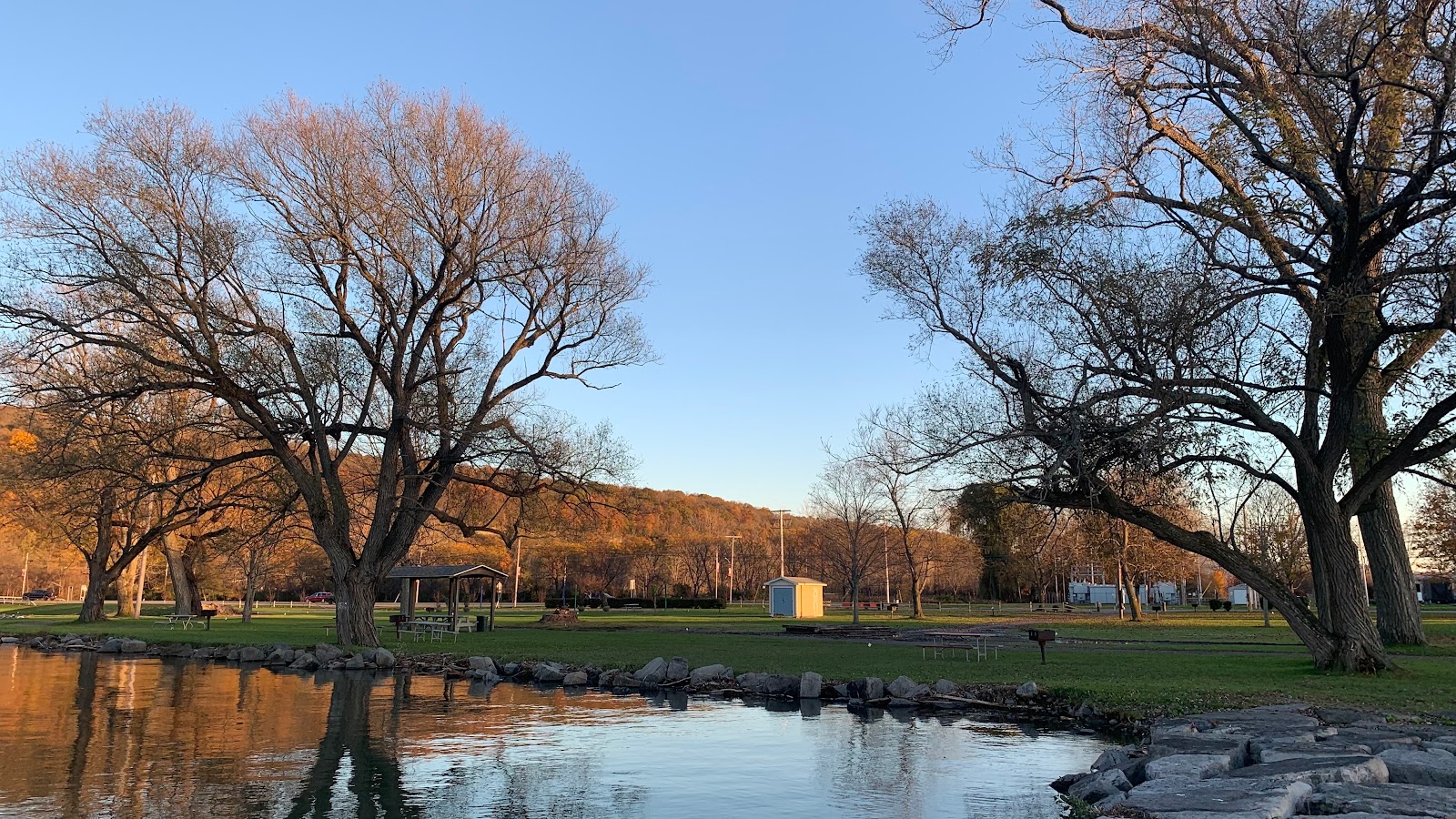 W W Clute Memorial Park