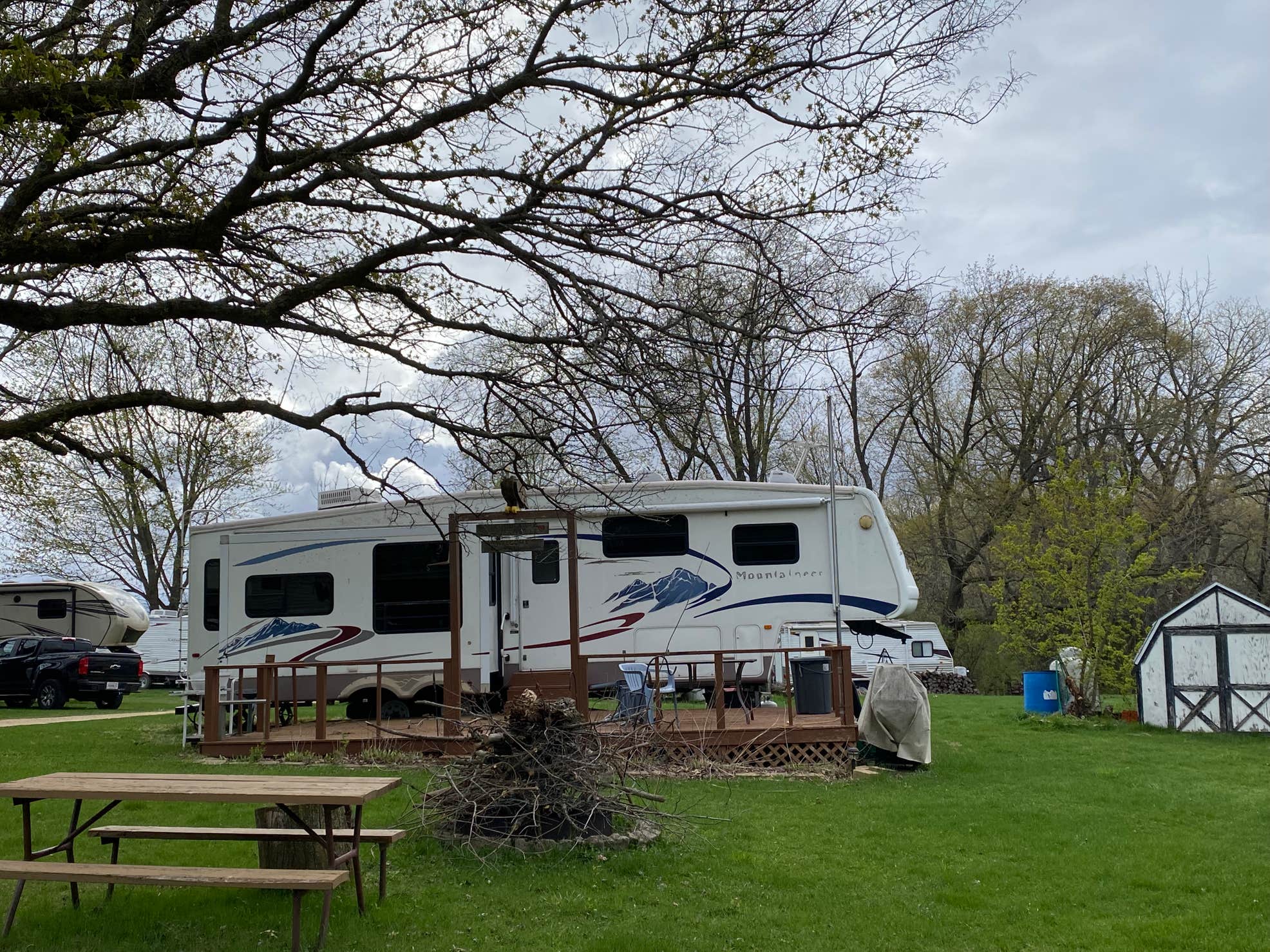 Hansens Hide Away Ranch and Family Campground