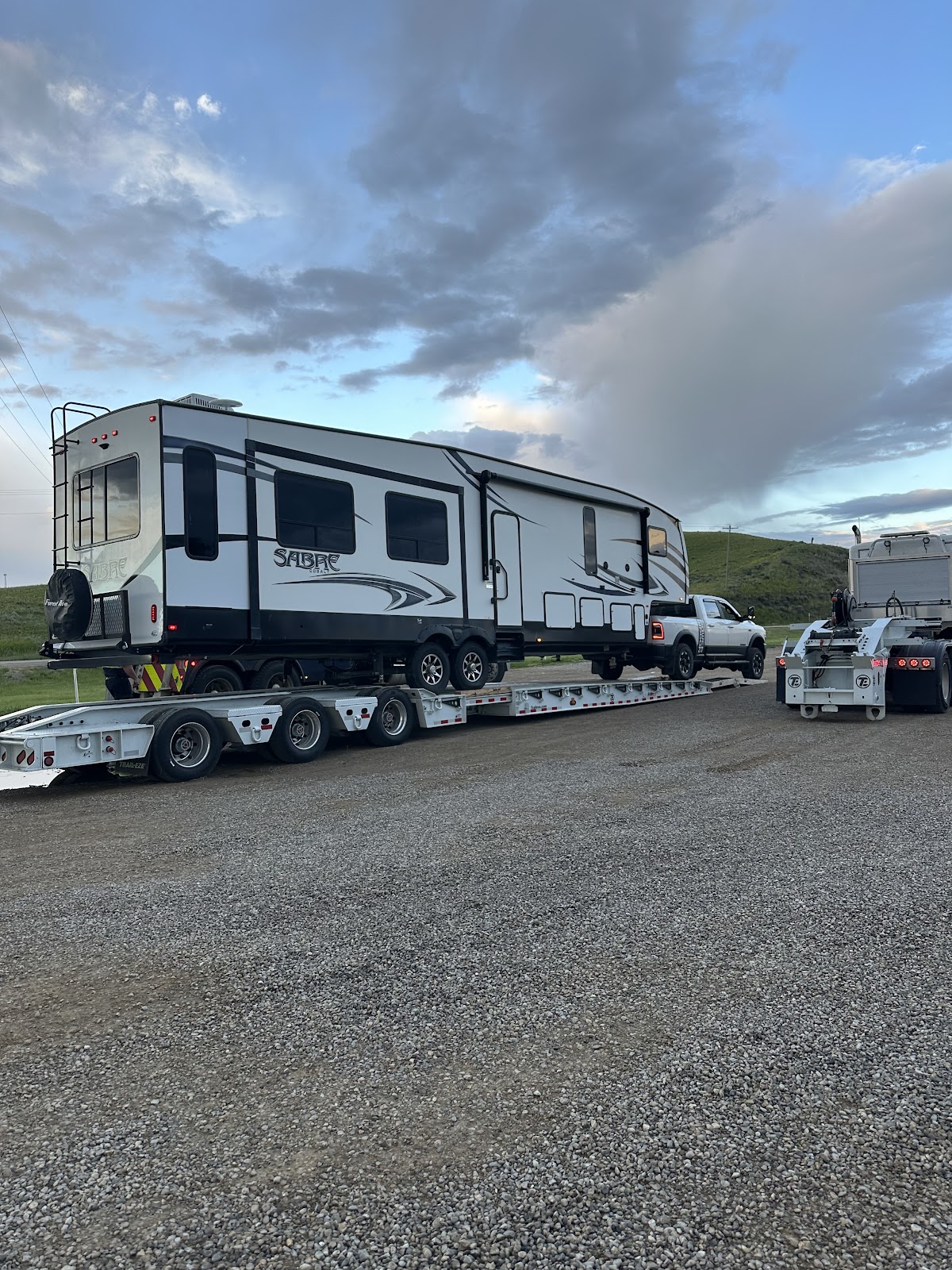 Hanser's RV Towing & Service