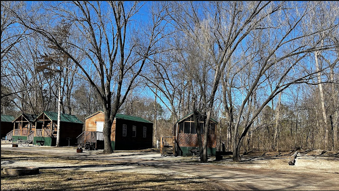 PIN OAK CREEK RV PARK