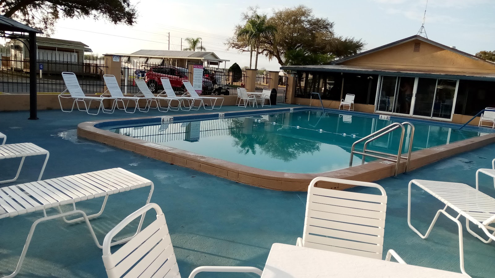 Palm View Gardens RV Resort